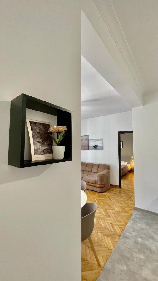 Gorgeous Renovated Apt. Close To Metro And Cultural Sites! アテネ エクステリア 写真