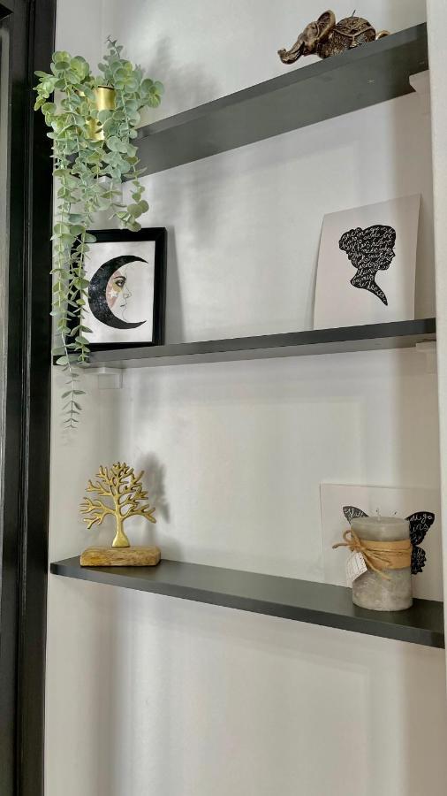 Gorgeous Renovated Apt. Close To Metro And Cultural Sites! アテネ エクステリア 写真