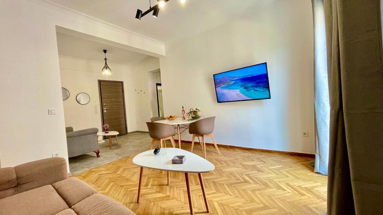 Gorgeous Renovated Apt. Close To Metro And Cultural Sites! アテネ エクステリア 写真